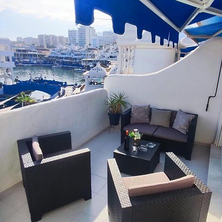 Apartment In Puerto Marina With Beautiful Views Of The Sea And The Boats بينالماذينا المظهر الخارجي الصورة